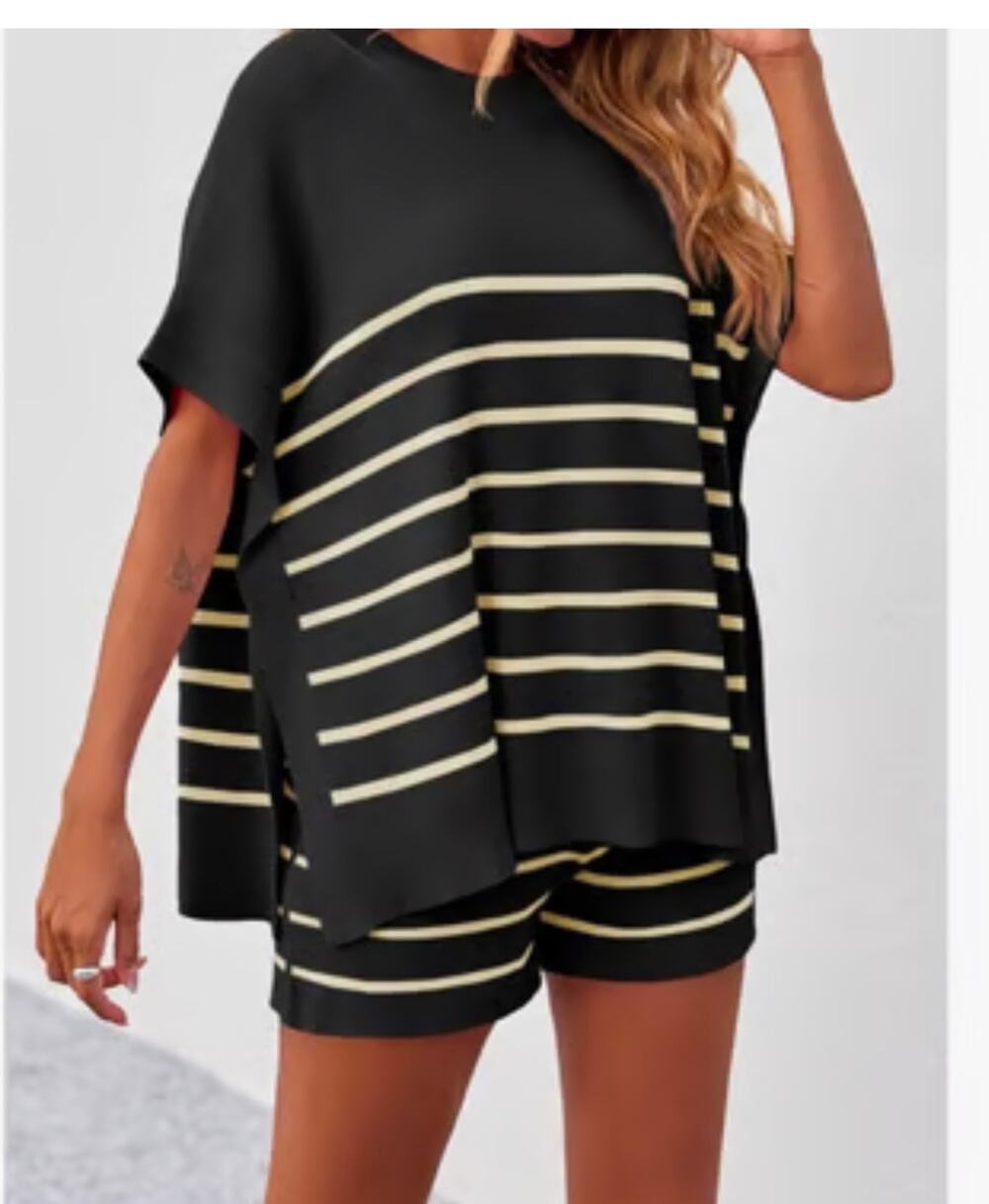 NWOT Women's Fisoew Oversized Striped Outfit Set Sz XXL